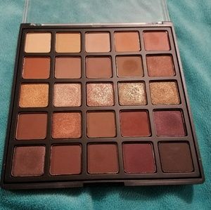 Morphe 25B palette